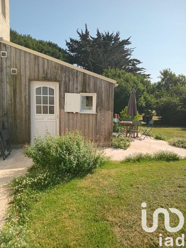 Maison - 215 m² - 10 pièces