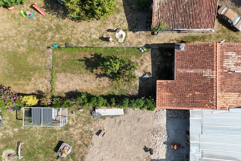 Maison - 210 m² - 10 pièces