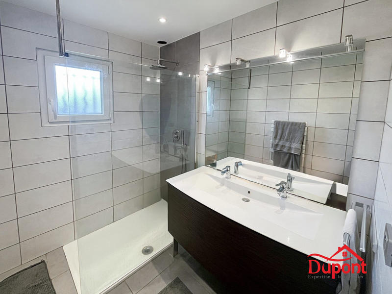 Maison contemporaine - 110 m² - 6 pièces