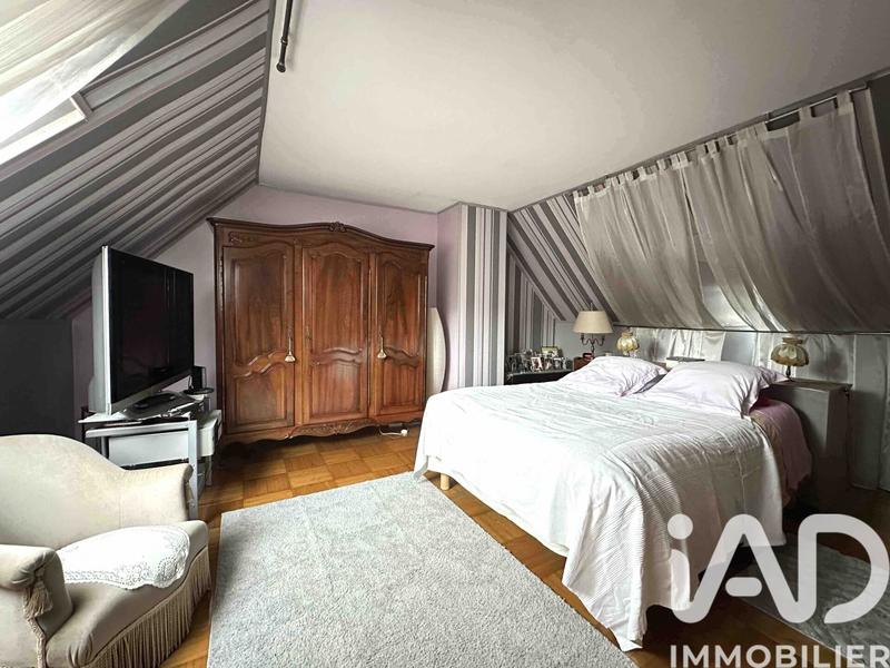 Maison - 112 m² - 6 pièces