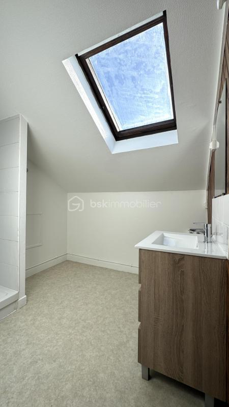 Duplex - 121 m² - 6 pièces