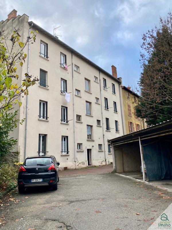 Appartement - 90 m² - 4 pièces