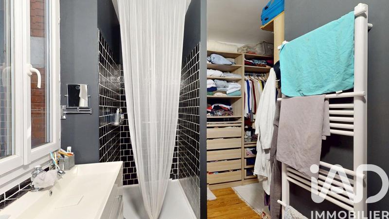 Maison de ville - 286 m² - 8 pièces