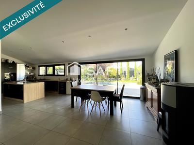 Villa - 190 m² - 7 pièces