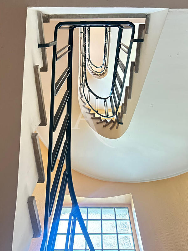 Appartement - 149 m² - 6 pièces