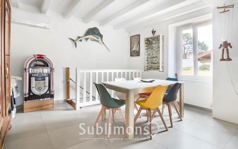 Maison - 158 m² - 6 pièces