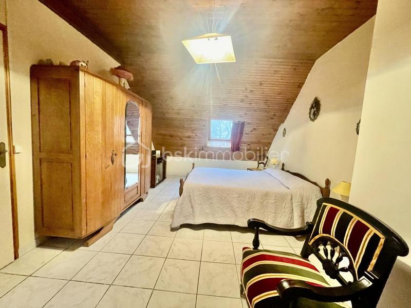 Maison - 123 m² - 7 pièces