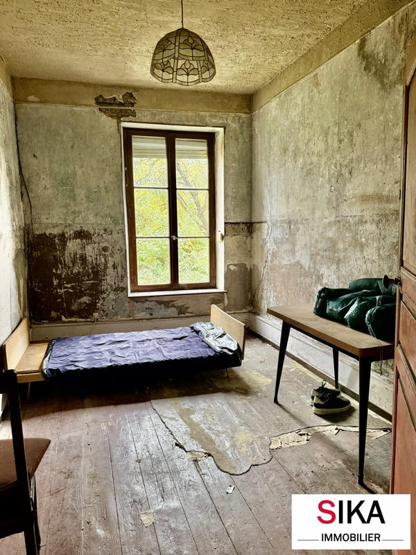 Maison ancienne - 303 m² - 10 pièces