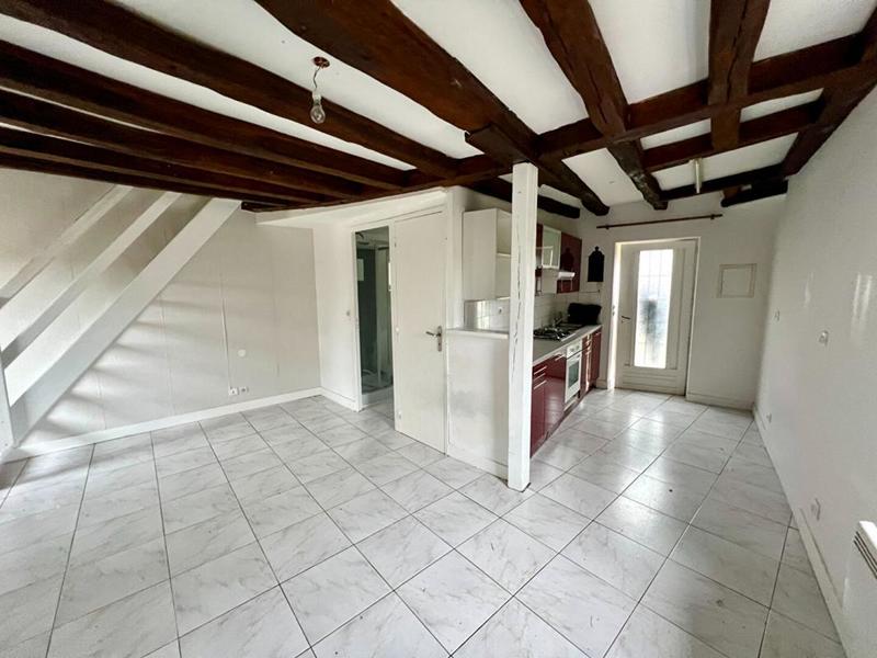 Immeuble - 145 m² - 9 pièces