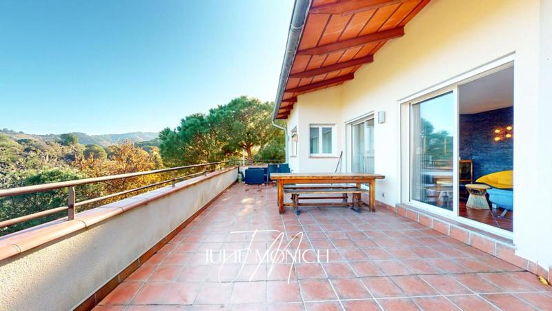 Maison - 145 m² - 5 pièces