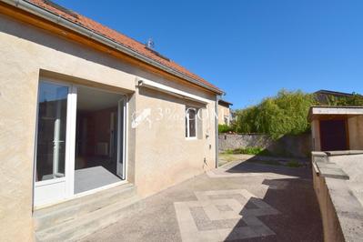 Maison de village - 97 m² - 4 pièces