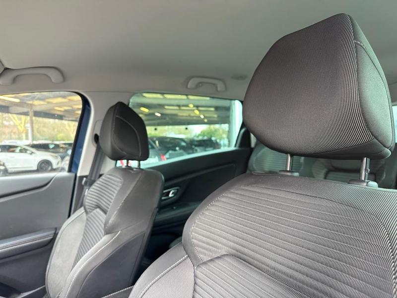 Renault Grand Scénic IV 1.7 Dci Blue 120 Business Edc