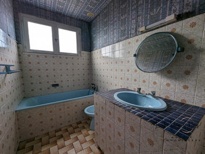 Maison - 96 m² - 4 pièces