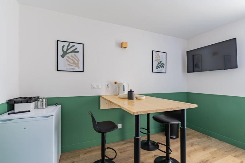 Chambre - 11 m² - 1 pièce