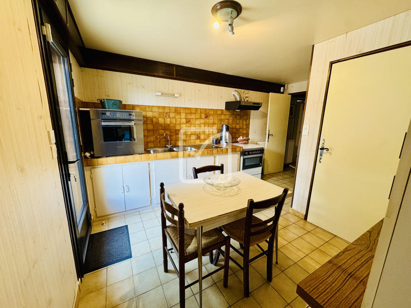 Maison - 135 m² - 6 pièces