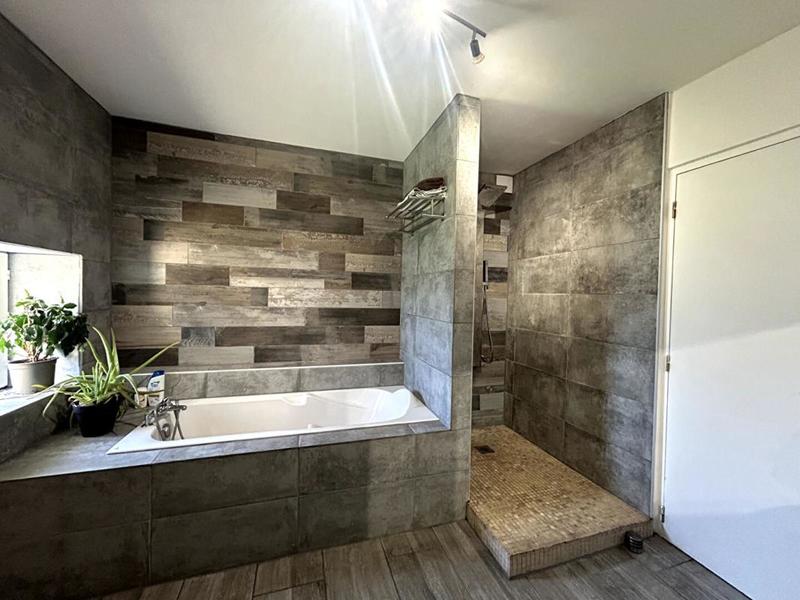 Maison - 173 m² - 6 pièces