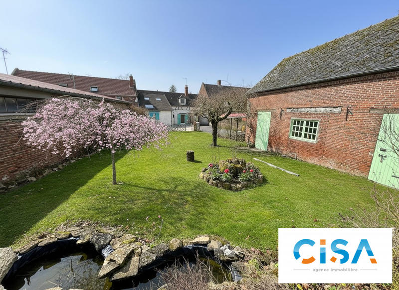 Maison - 95 m² - 5 pièces