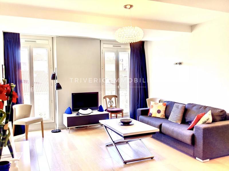 Appartement - 60 m² - 3 pièces