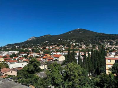 Appartement - 70 m² - 4 pièces