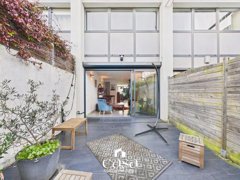 Maison - 92 m² - 5 pièces