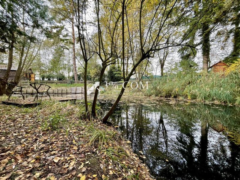 Terrain de loisirs - 1 574 m²