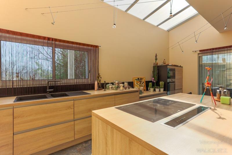 Maison - 324 m² - 6 pièces