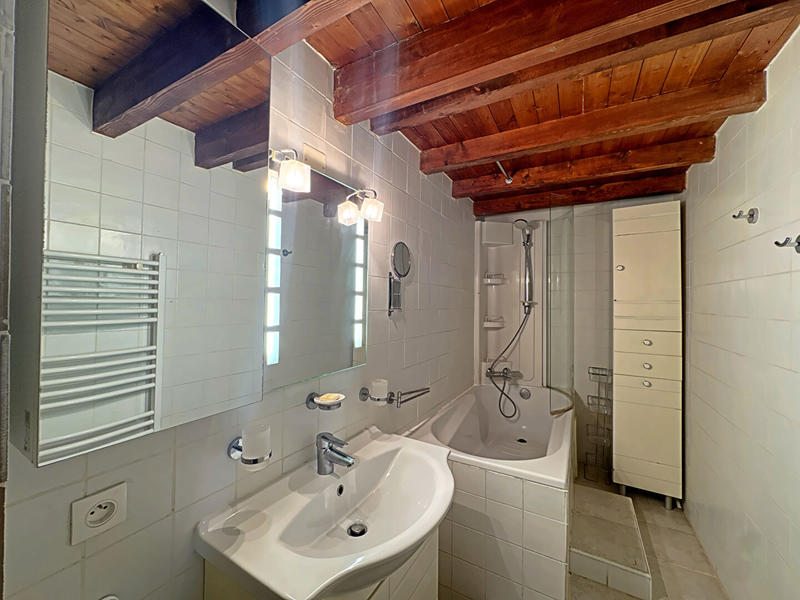 Appartement - 100 m² - 3 pièces