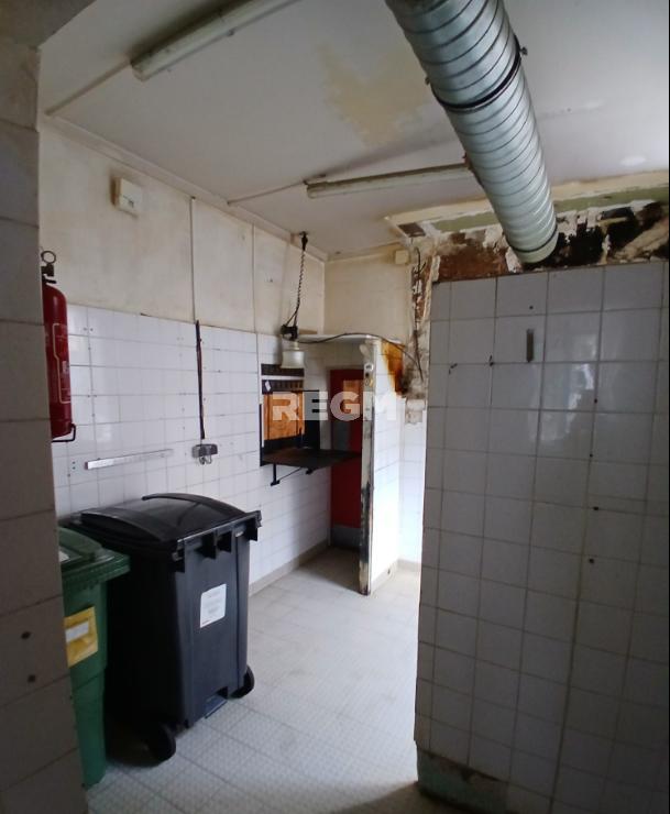 Local commercial - 130 m²