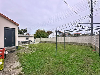 Maison - 95 m² - 5 pièces