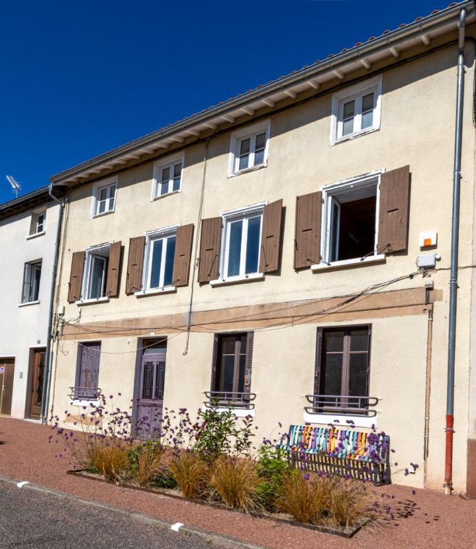 Maison - 270 m² - 8 pièces