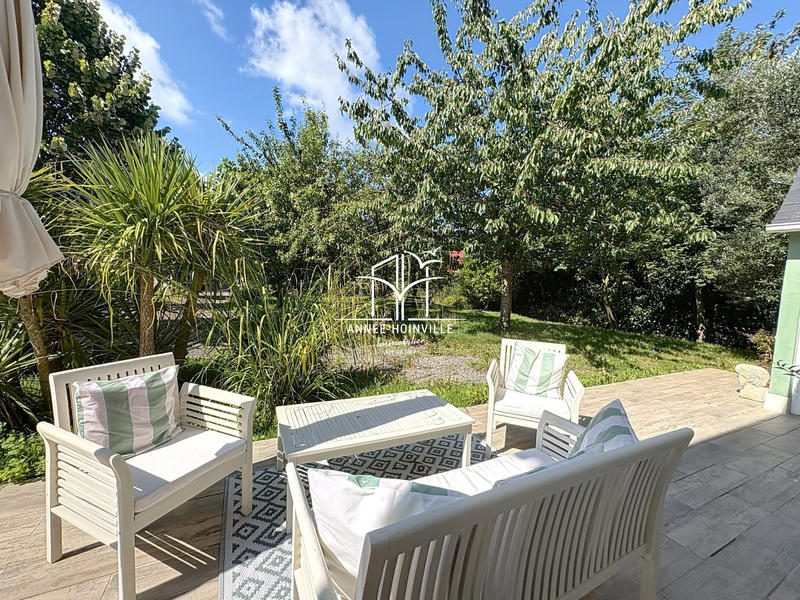 Maison ancienne - 286 m² - 7 pièces