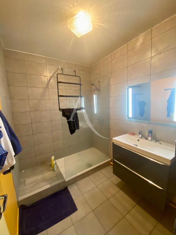 Appartement - 62 m² - 2 pièces