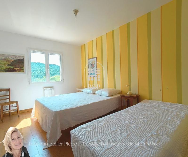 Maison - 125 m² - 5 pièces