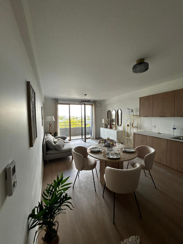 Appartement - 70 m² - 3 pièces