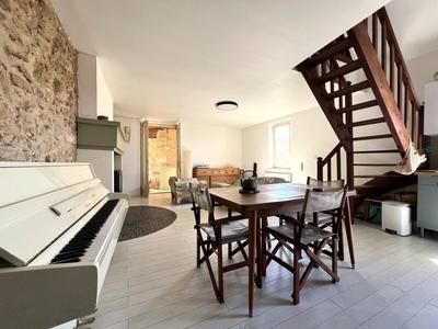 Maison - 77 m² - 4 pièces