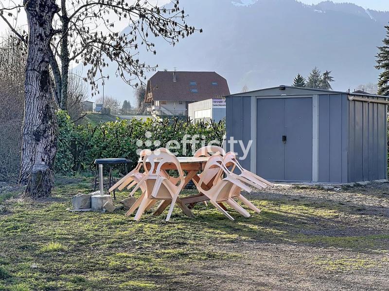 Appartement - 75 m² - 3 pièces