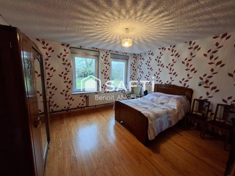 Appartement - 145 m² - 6 pièces