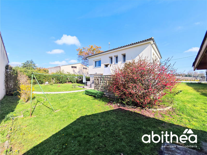 Maison - 140 m² - 6 pièces