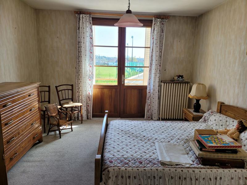 Maison - 97 m² - 5 pièces