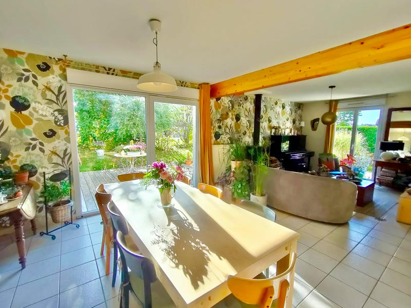 Maison - 128 m² - 7 pièces