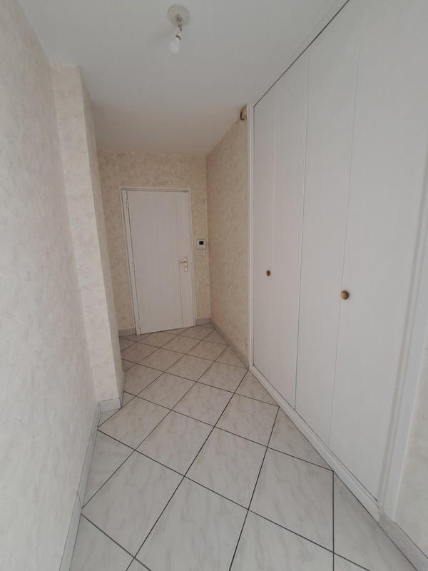 Appartement - 76 m² - 3 pièces