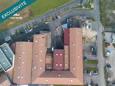 Local commercial - 1 280 m² - 6 pièces