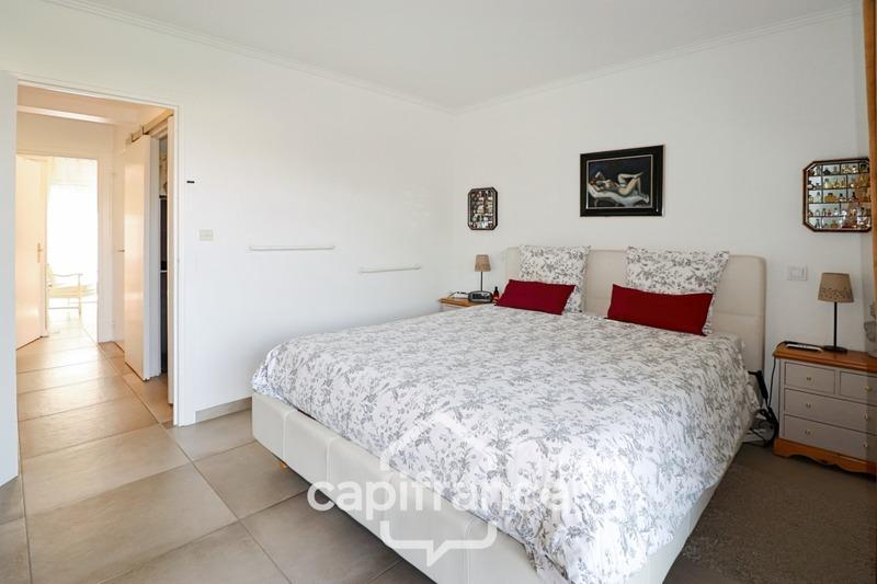 Appartement - 97 m² - 4 pièces