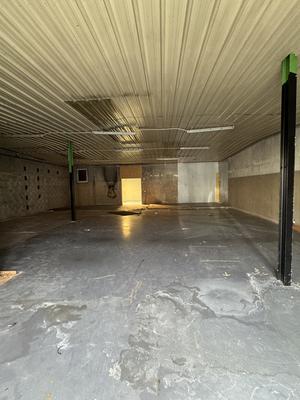 Local commercial - 241 m²