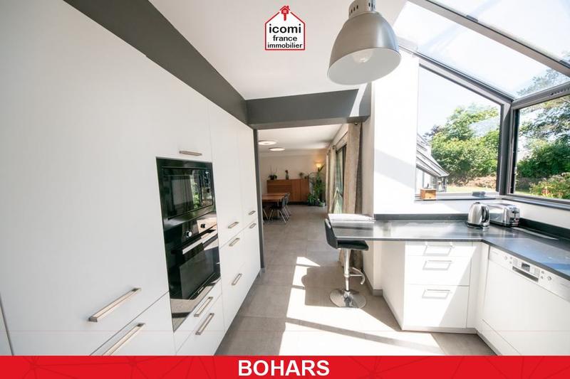 Maison - 200 m² - 6 pièces