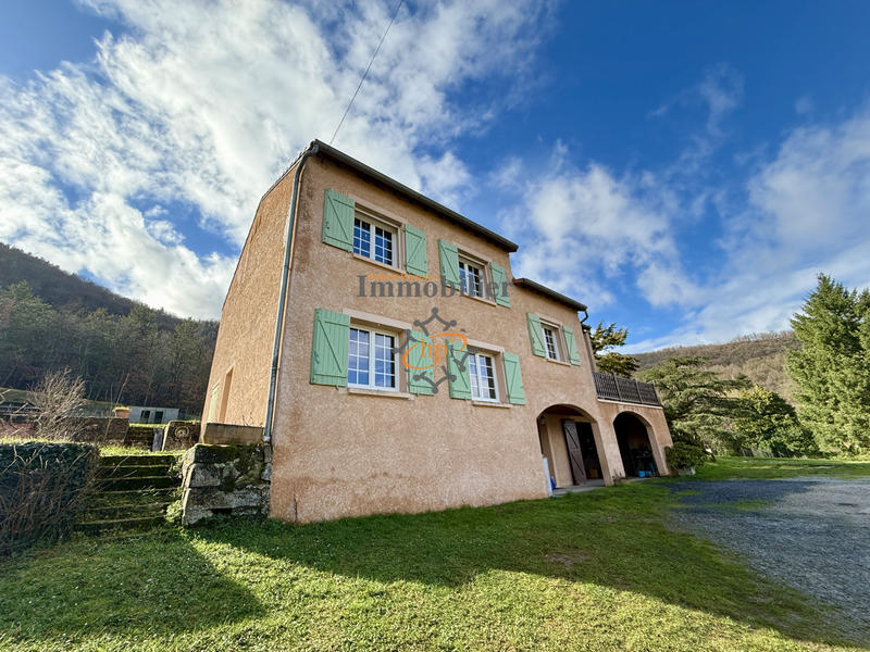 Maison - 102 m² - 5 pièces