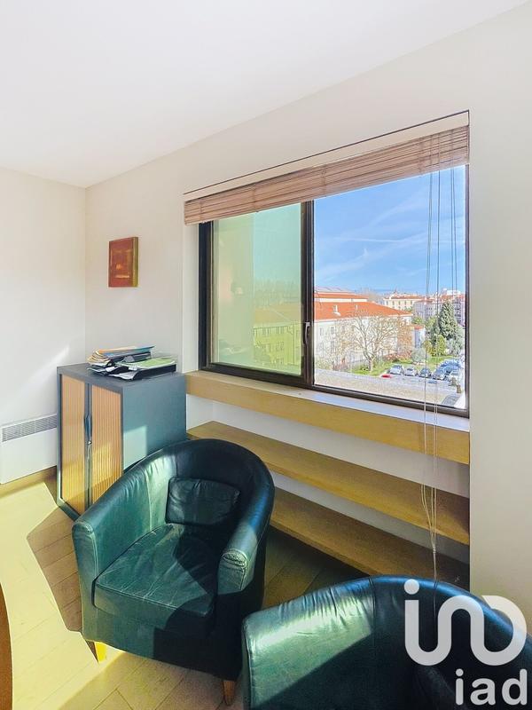 Appartement - 76 m² - 5 pièces