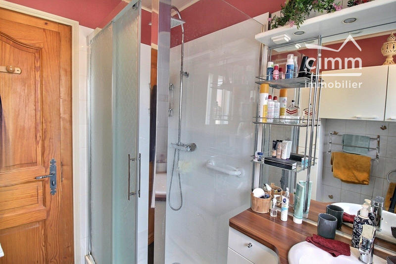 Maison ancienne - 184 m² - 6 pièces