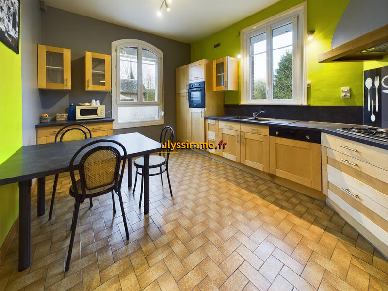 Maison ancienne - 100 m² - 7 pièces