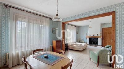 Maison - 151 m² - 7 pièces